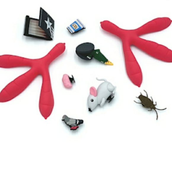 (New) Staple Sidewalk Luxe X Crocs (M12) - Picture 9 of 11